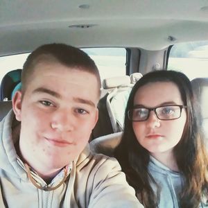 Meet your Posher, Joy